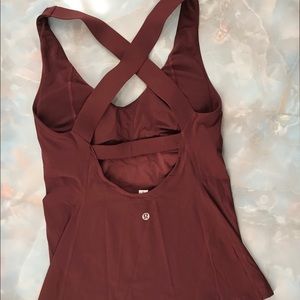 Lululemon cross back tank with built in bra